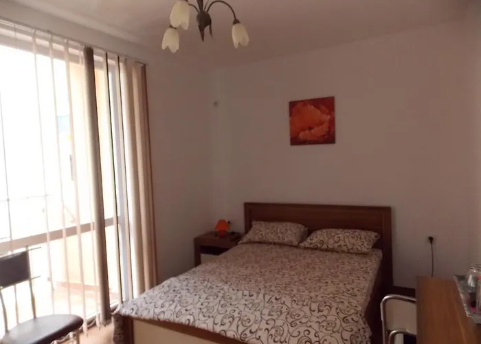 Nedelchevi בית הארחה פרימורסקו