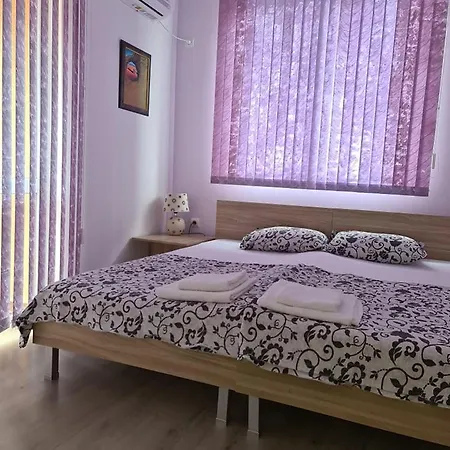 بيت ضيافة Nedelchevi