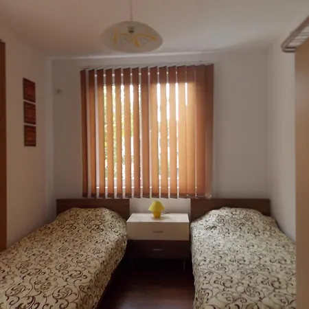 Guest house Nedelchevi 3*