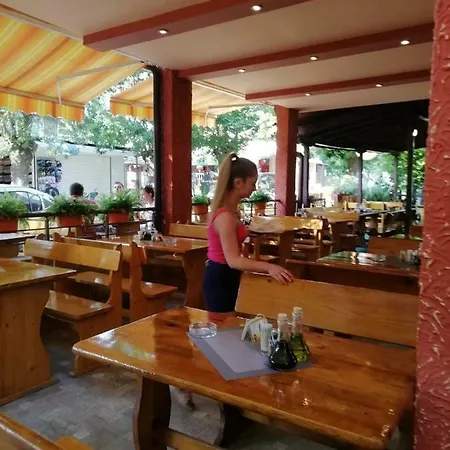 Guest house Nedelchevi 3*