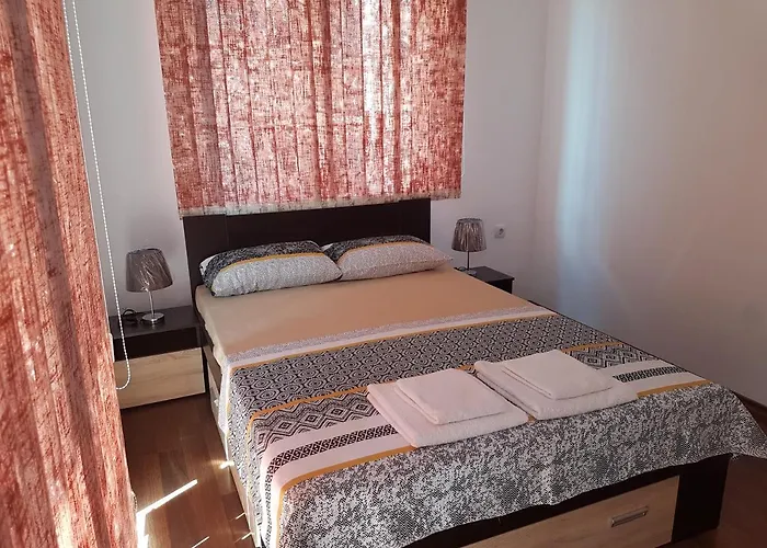 Nedelchevi Gasthof 3*